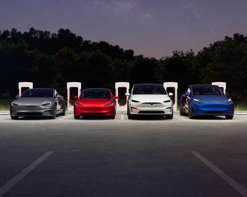 Tesla объявляет о функциях весеннего обновления программного обеспечения